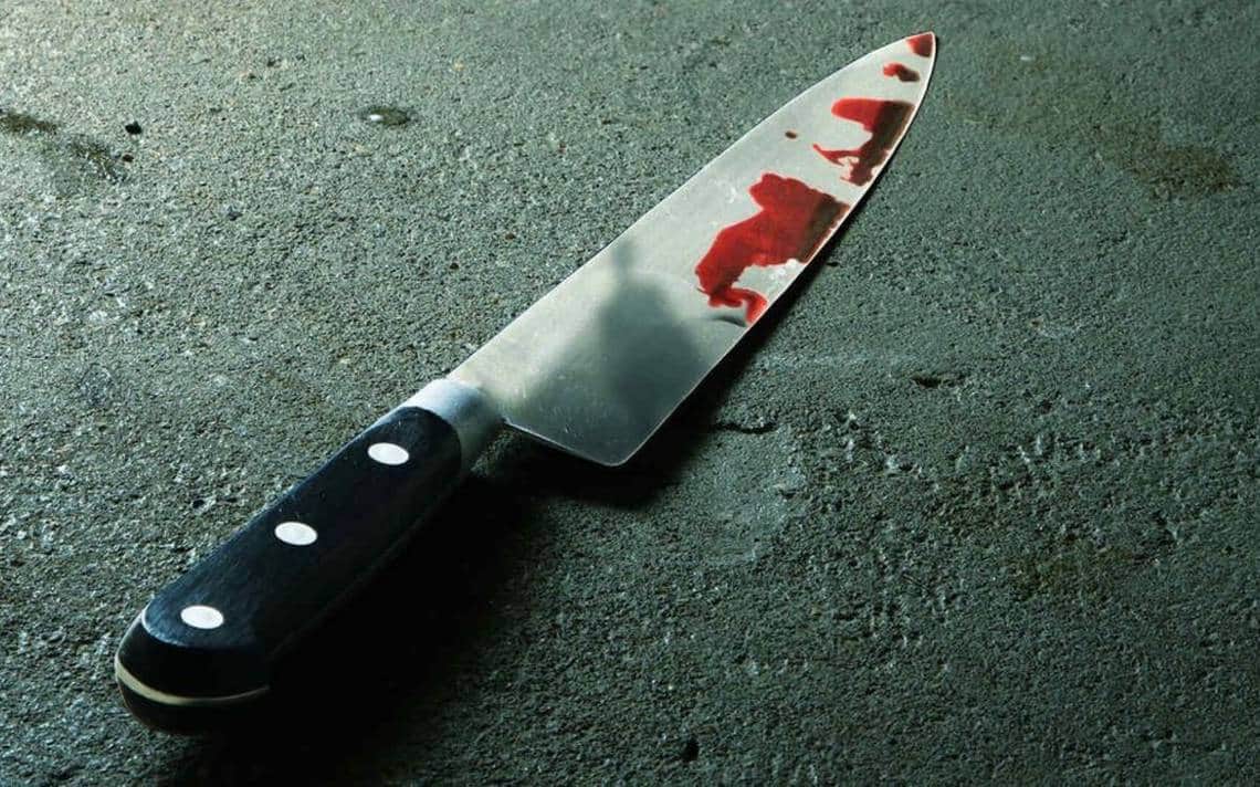 Niña de 12 años apuñala a su padrastro para defender a su madre, en Puerto Morelos