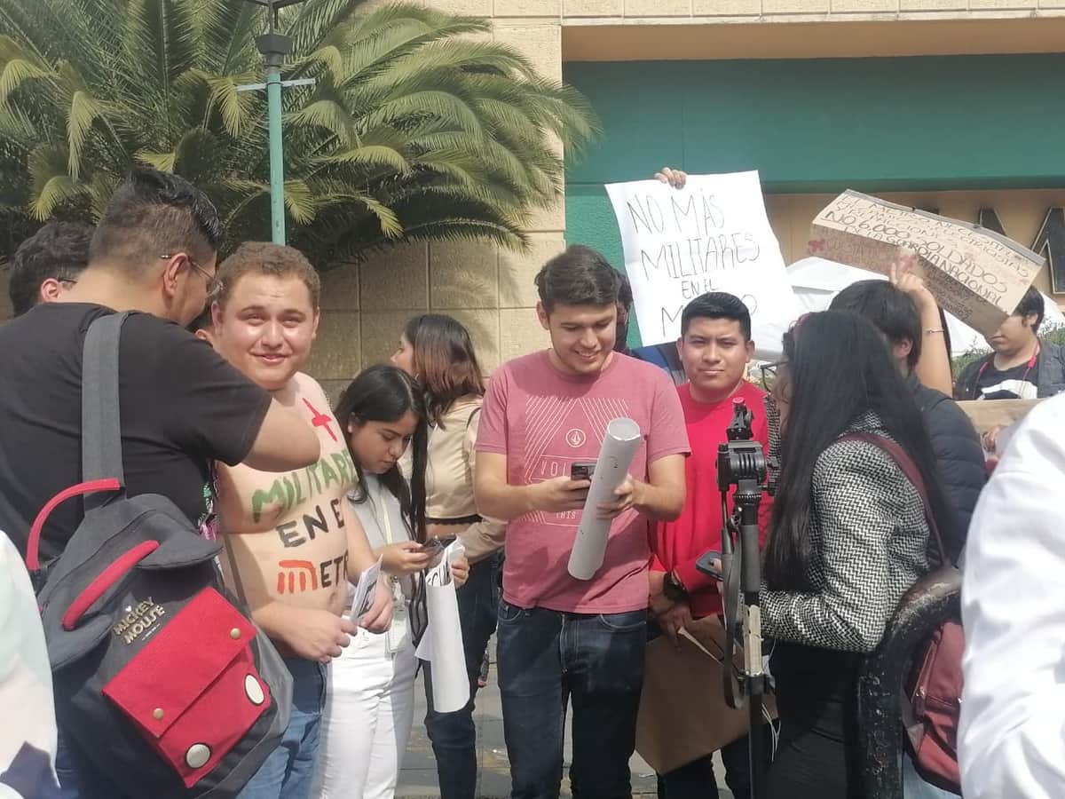 Siguen las manifestaciones por el ingreso de la GN al Metro de la CDMX