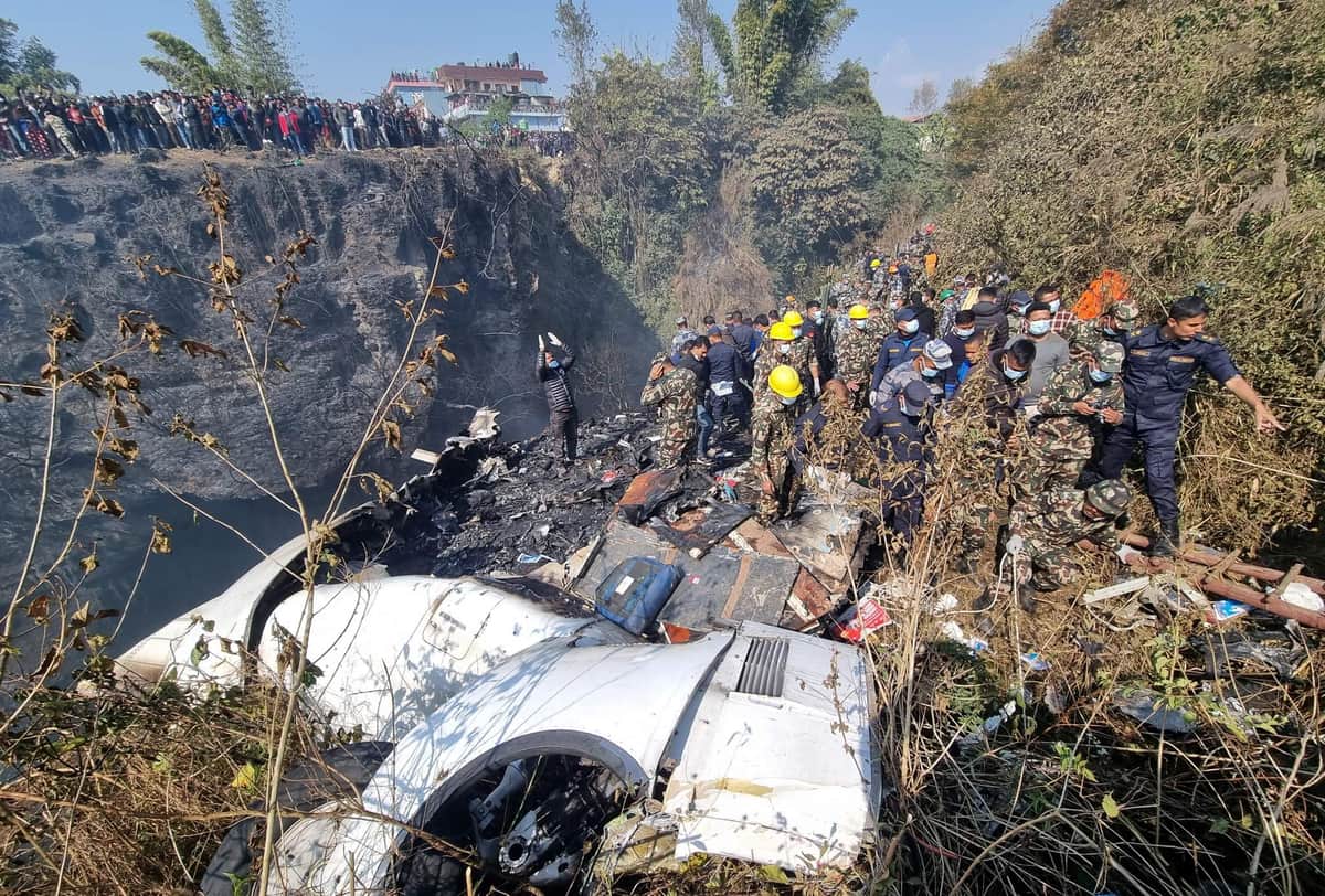 VIDEO: Accidente de avión en Nepal deja más de 60 muertos