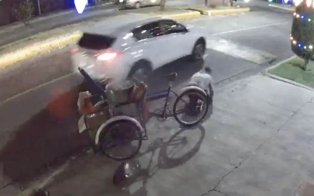 VIDEO: Otro vendedor de tamales es atropellado y el conductor se dio a la fuga