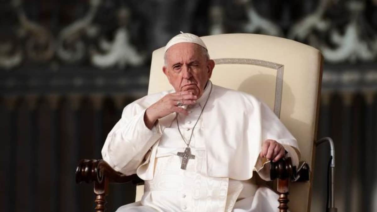 Denuncian un "plan secreto" en el Vaticano para forzar la dimisión del papa Francisco