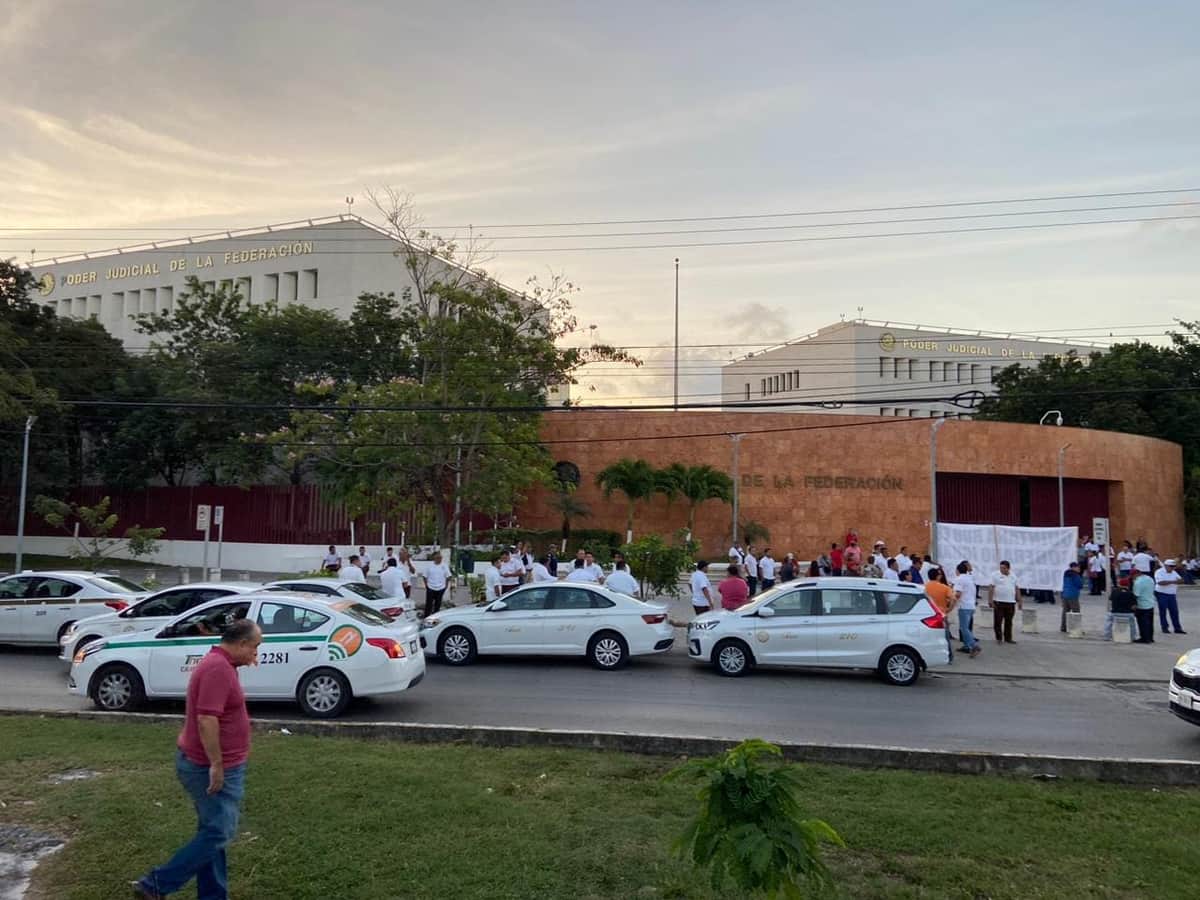 Convocan a nuevo plantón taxista en la sede del Poder Judicial de Cancún