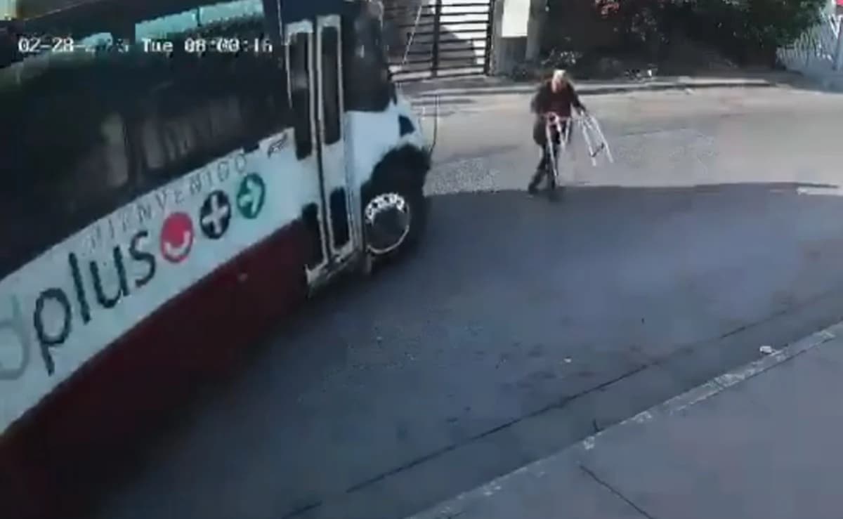 Video: Camión de transporte público arrolla a abuelito en andadera en Sinaloa