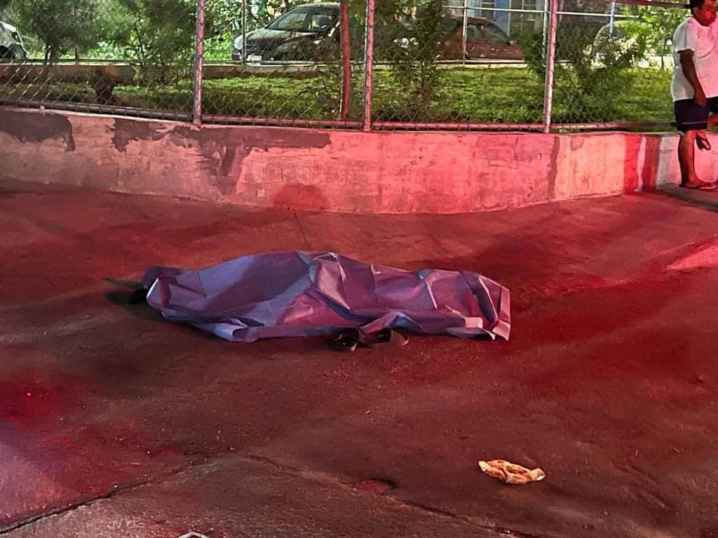 Atropellan a dos adolescentes; una muere y otra sale herida, en la Región 247 de Cancún