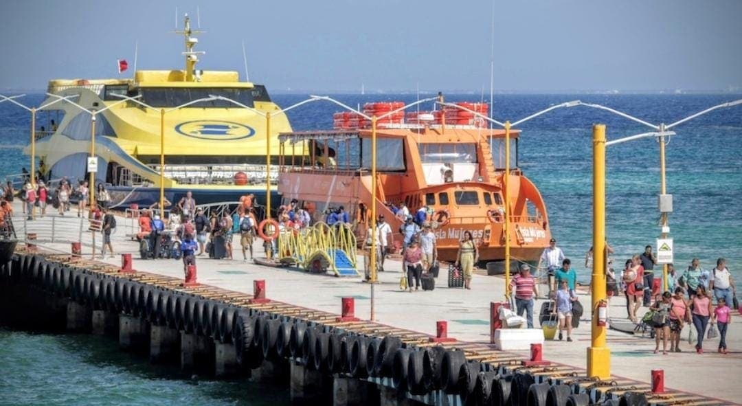 Hasta 14 mil personas podrían cruzar de Playa del Carmen a Cozumel debido al carnaval
