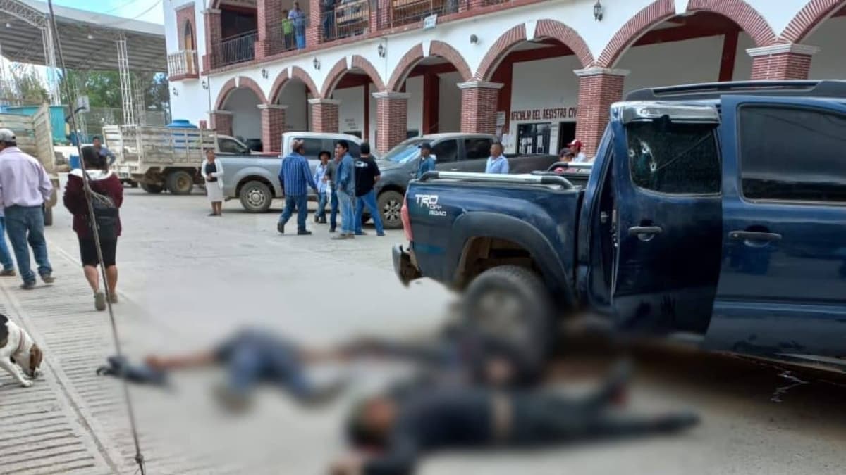 Asesinan a cinco personas cerca del palacio municipal de Santiago Amoltepec, Oaxaca