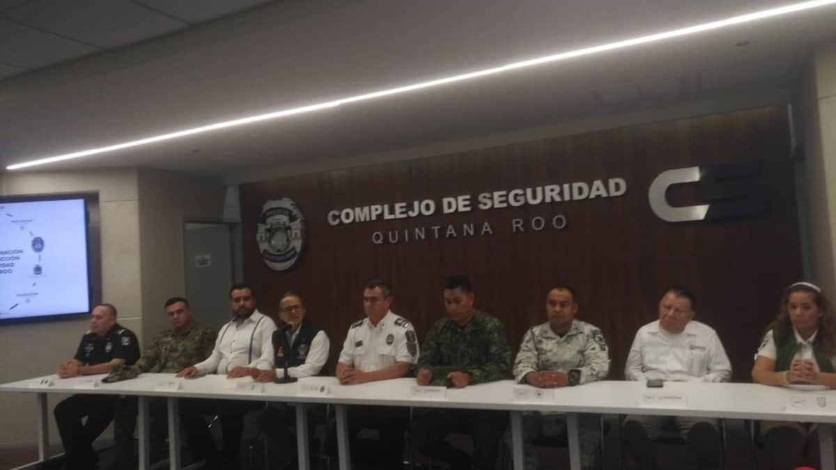 Detienen a 10 personas por el asesinato de funcionarios en Playa del Carmen; va Fiscalía tras agresores