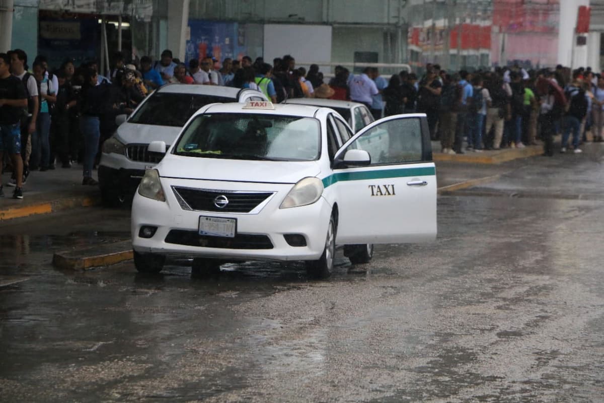 Taxistas, volqueteros y transportistas formarán la Federación de Concesionarios de Q. Roo