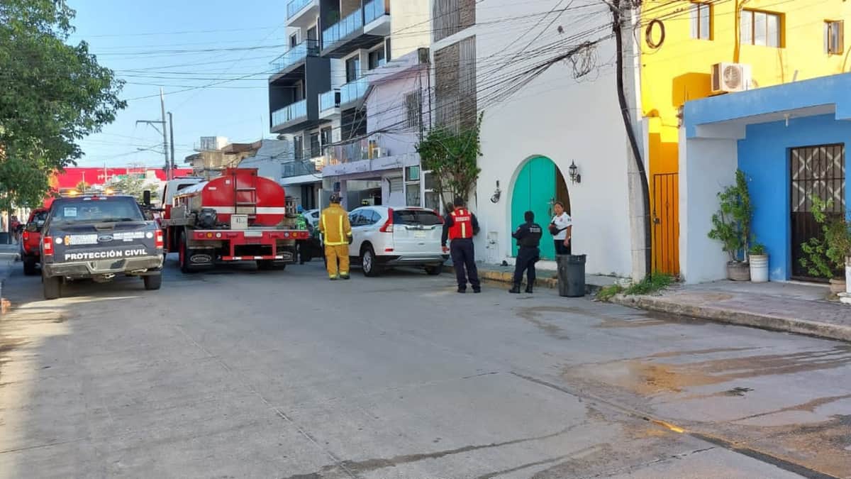 Surge incendio en hotel de Playa del Carmen