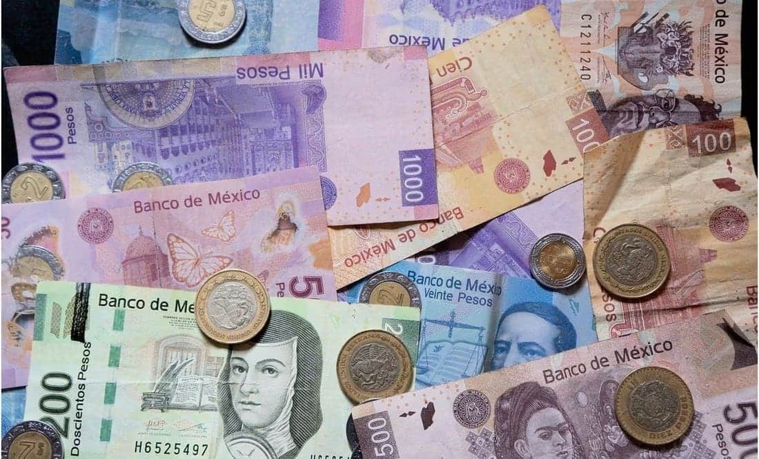 Superpeso perfora, de nuevo las 18 unidades por dólar