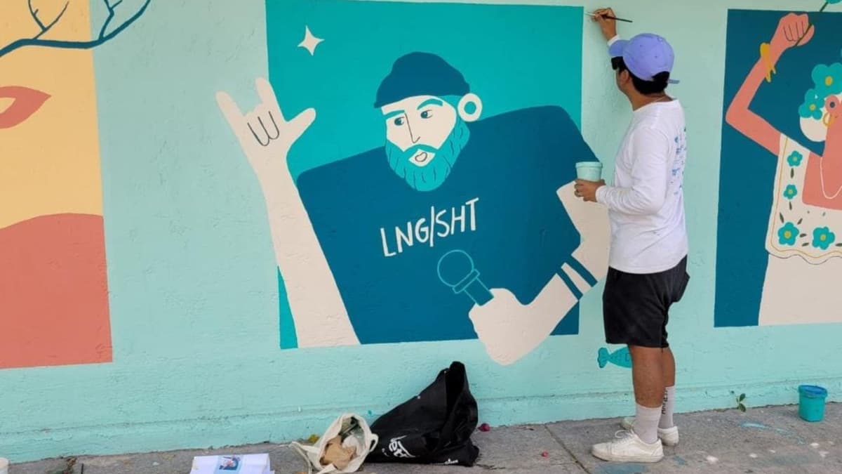 Artistas locales le dan una nueva imagen a varias calles del centro de Cancún