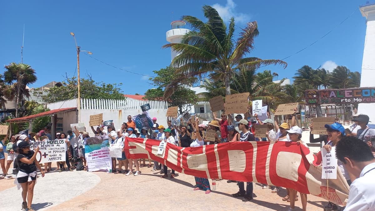 Protestan por obras del Tren Maya en Puerto Morelos