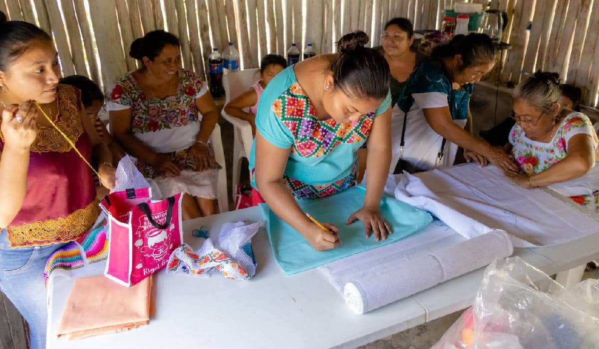 Empoderan a mujeres artesanas de Chanchen 1 y Hondzonot