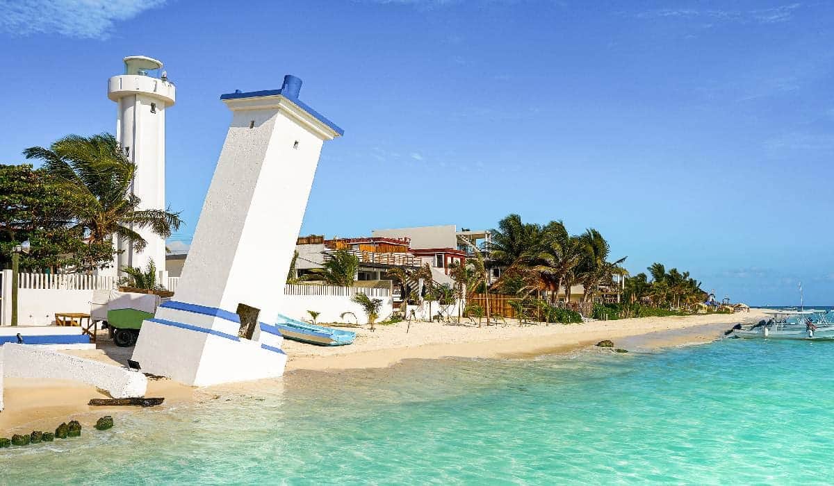 Convocan a 'cadena humana' en Puerto Morelos para protestar contra el Tren Maya