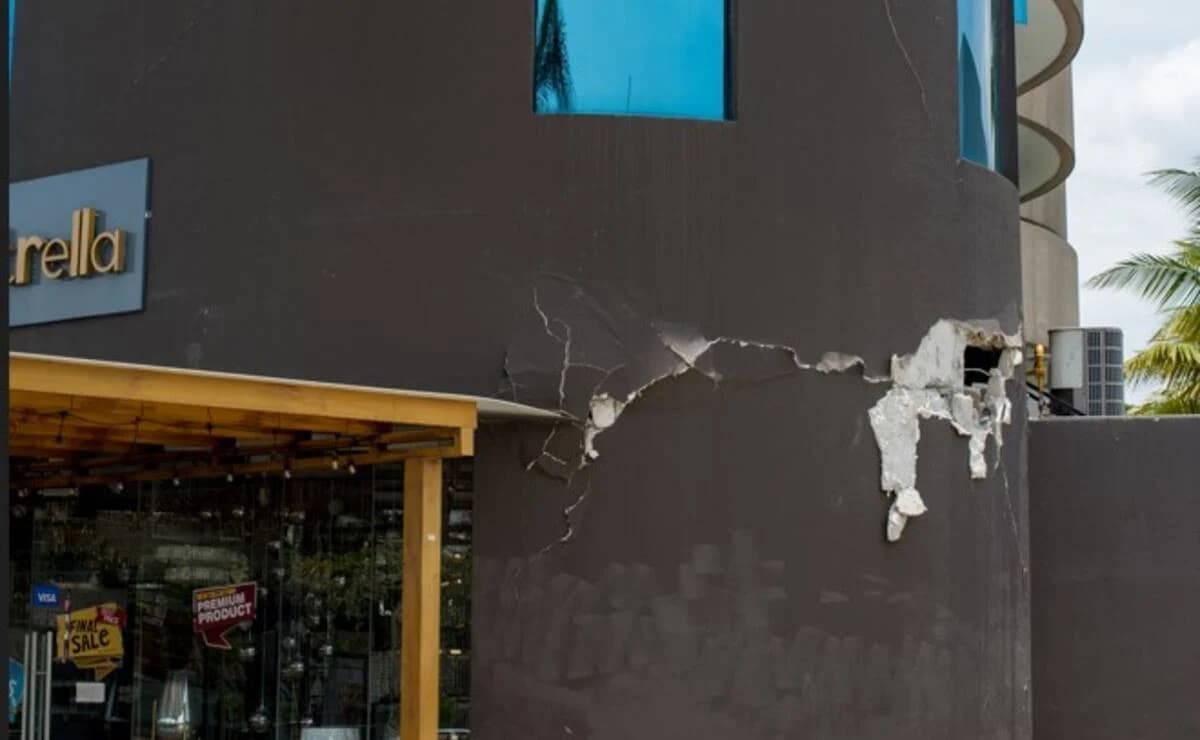 Terremoto en Ecuador deja al menos un muerto y causa daños