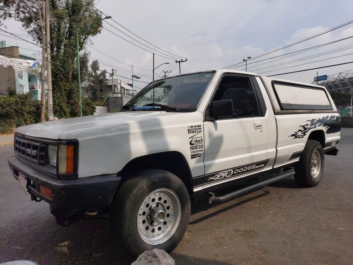 Advierten de banda de cerrajeros ladrones, roba coches en la Colonia Ajusco