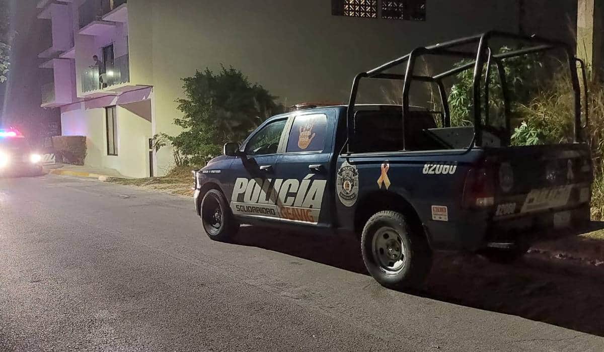 Abandonan a extranjera en la vía pública; al parecer fue violada