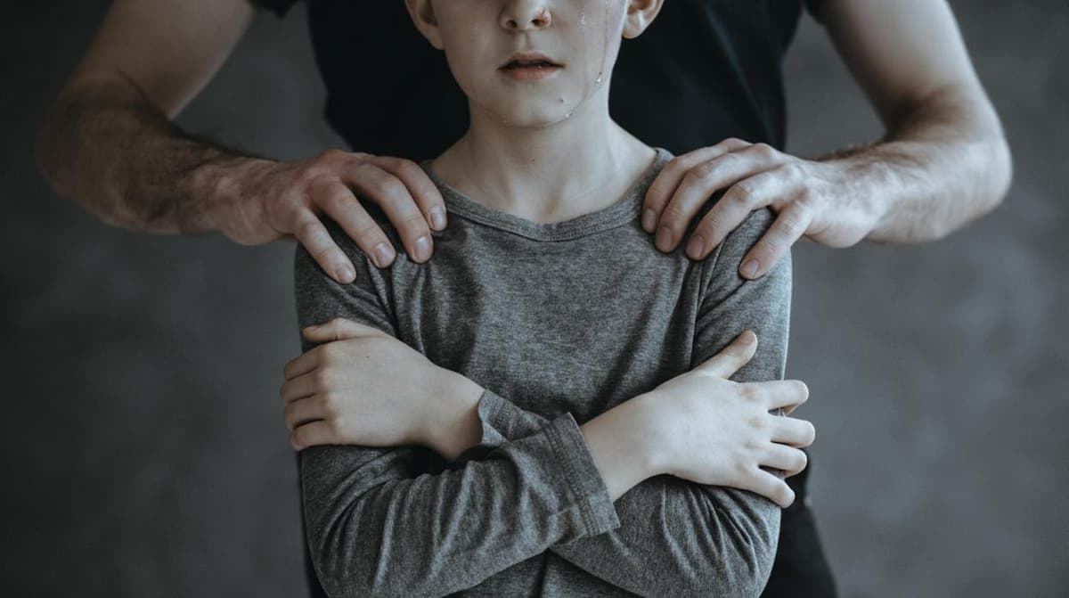 Investigan a dos docentes de CBTIS por abuso sexual en Quintana Roo