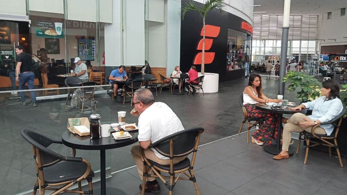 Afectan fallas en el internet operación de restaurantes de Cancún