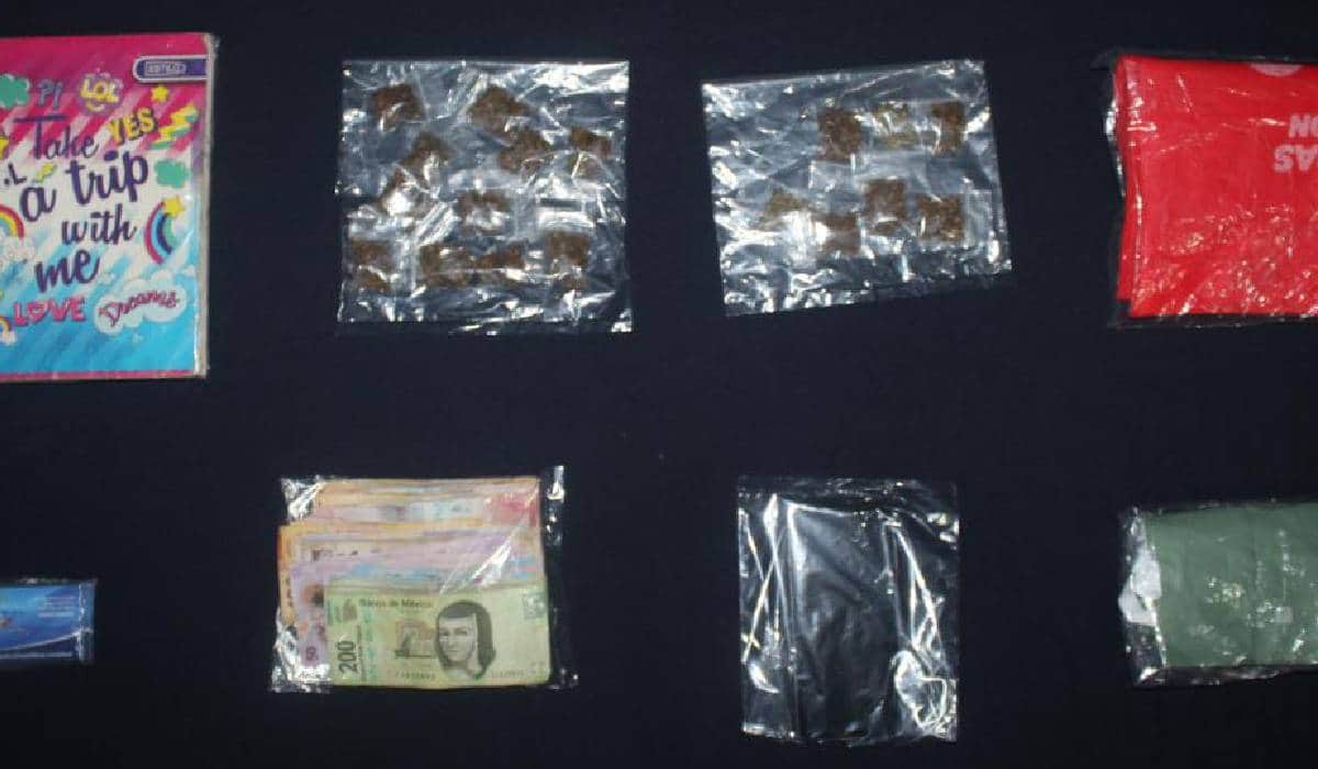 Detienen en Cancún a dos presuntas narcomenudistas colombianas