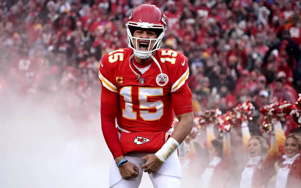 Aprueba NFL casco especial para evitar conmociones cerebrales