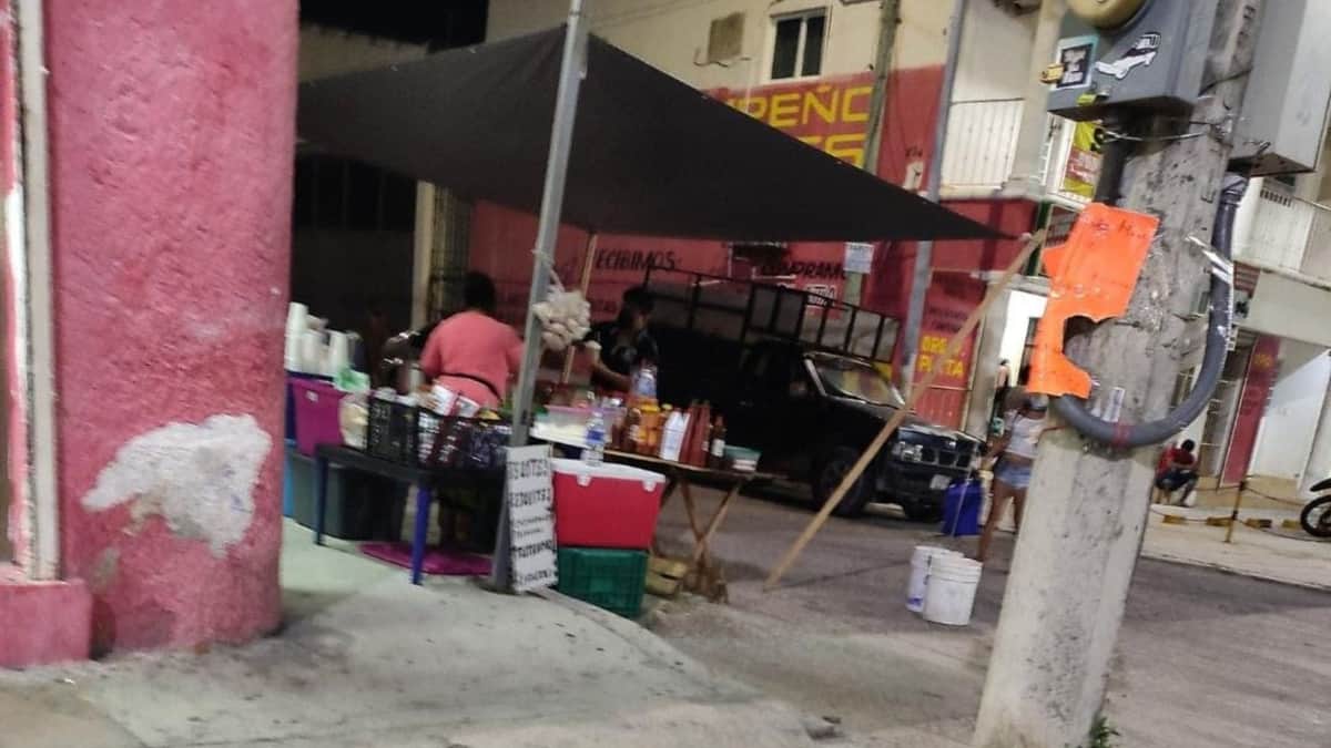 Aumentó el número de comerciantes informales en Playa del Carmen durante Semana Santa
