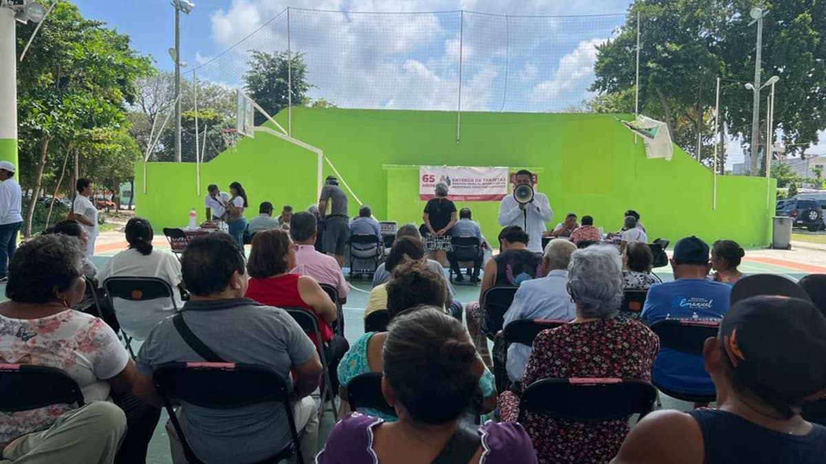 Anuncian calendario para que adultos mayores recojan su tarjeta del Bienestar en Cancún