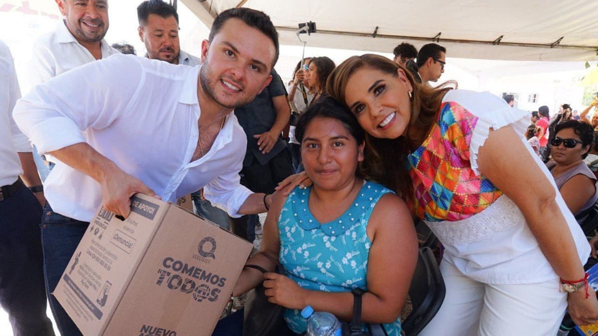 Reciben cancunenses, de forma directa y gratuita, su paquete alimentario ‘Comemos Tod@s’: Pablo Bustamante