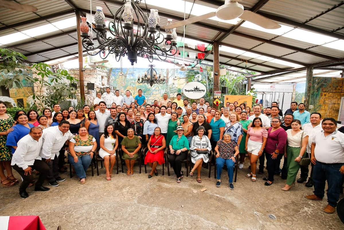 Maestras y maestros, importantes aliados de la cuarta transformación y pilar fundamental en la sociedad: Renán Sánchez