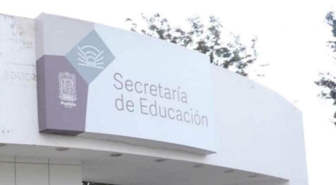 Investigan autoridades de Puebla nuevo caso de 8 menores intoxicados en secundaria