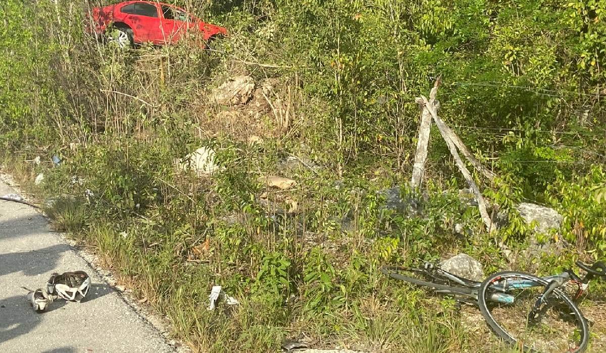Arrolla automovilista a dos ciclistas en la avenida Guayacán de Cancún; uno muere