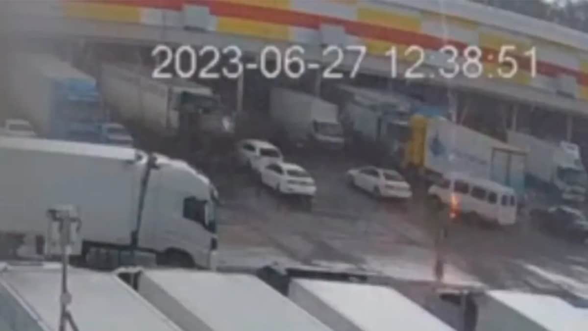 VIDEO: Hombre muere al instante que le cae un rayo en la cabeza