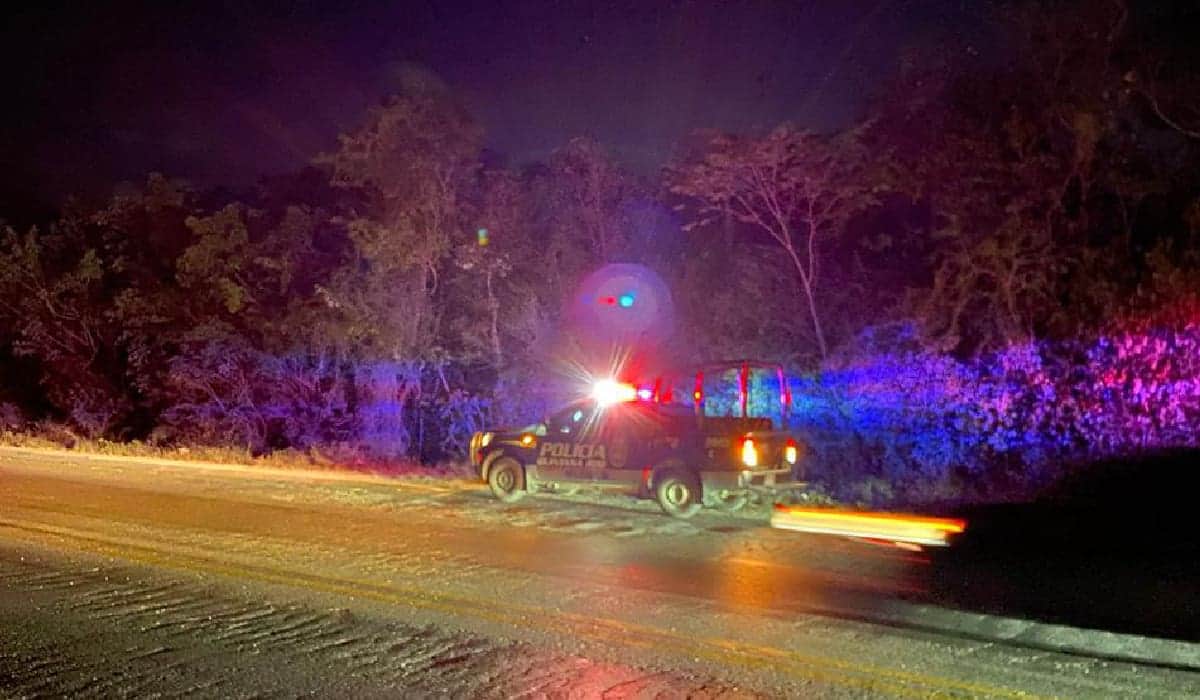 Asesinan a puñaladas a un hombre en el Arco Vial de Cancún