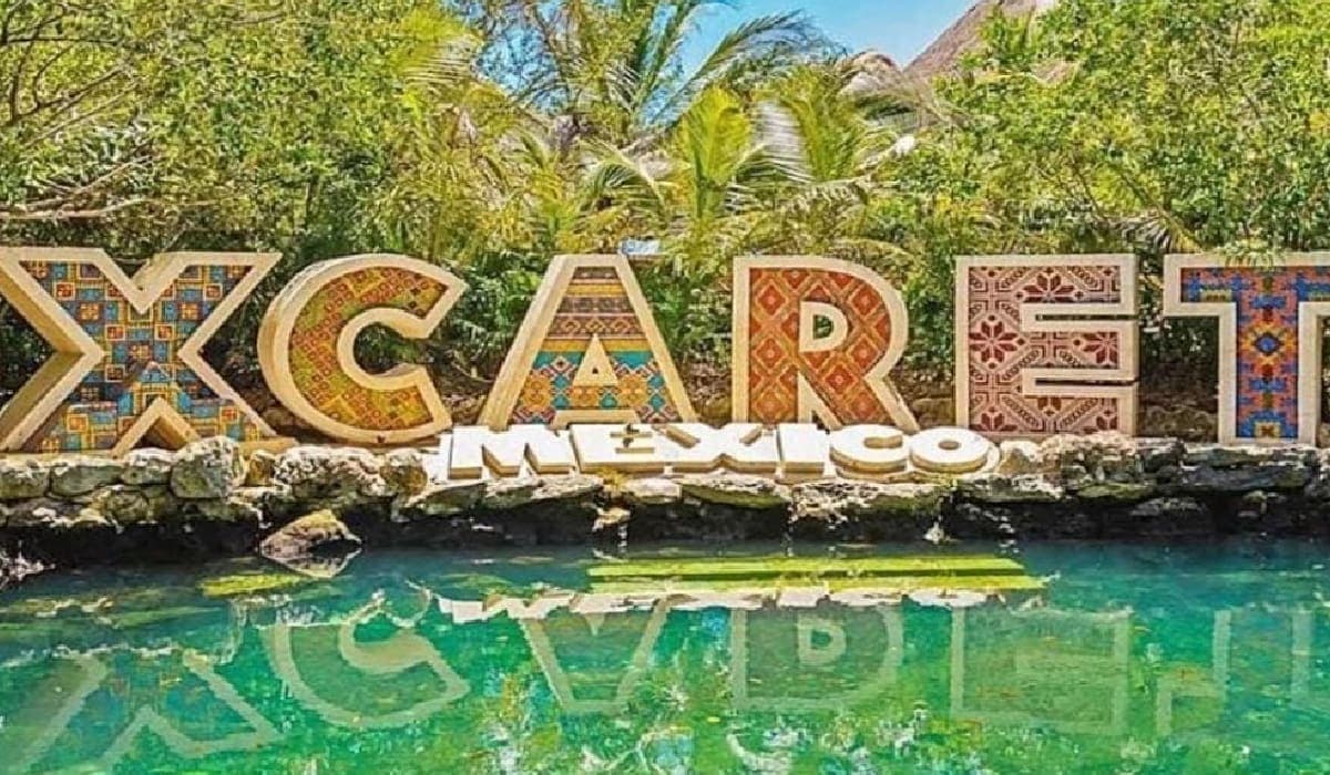 Prohíben a Grupo Xcaret usar símbolos mayas en su publicidad