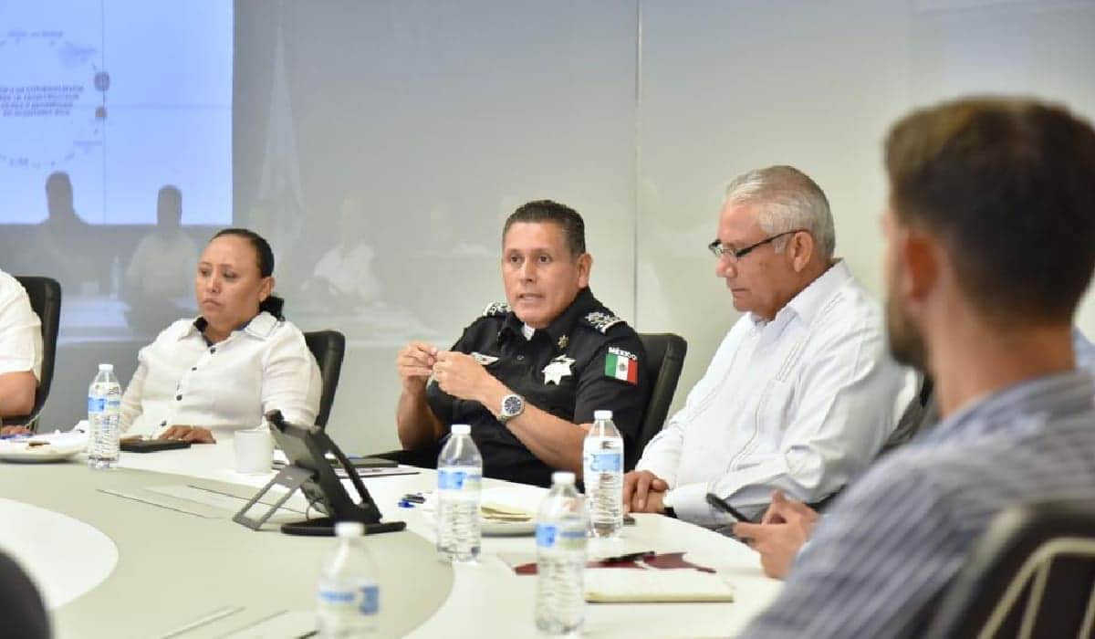 Sostienen reunión estratégica para el desarrollo y la seguridad de Quintana Roo