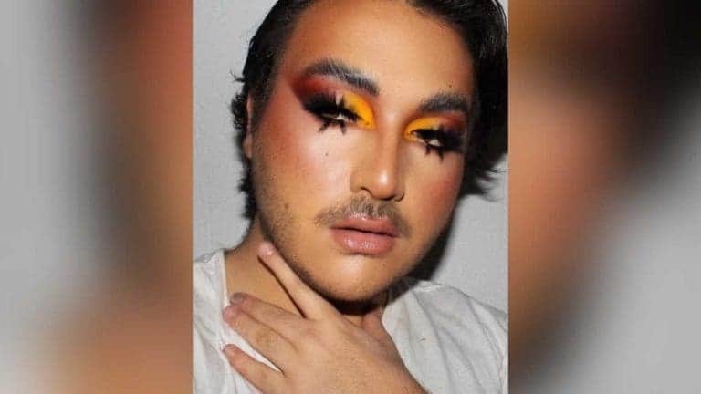 “El maquillaje no tiene género”: Avon eligió a un hombre como rostro de su línea de labiales