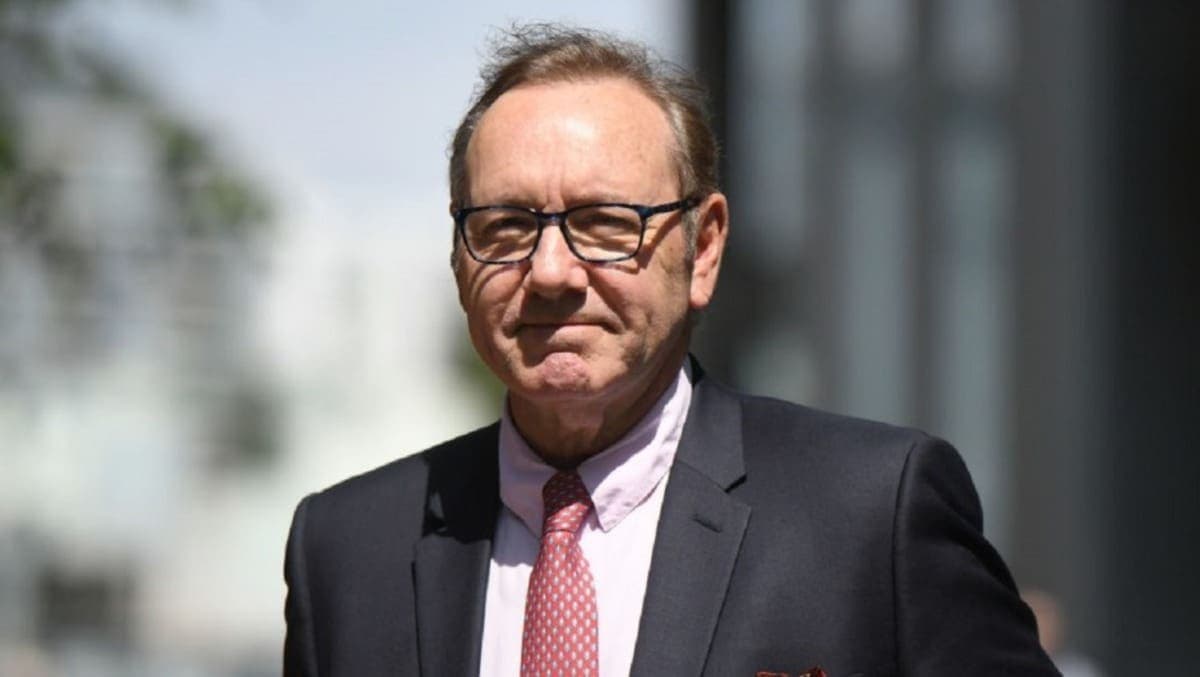 El actor estadounidense Kevin Spacey, declarado inocente de nueve delitos sexuales