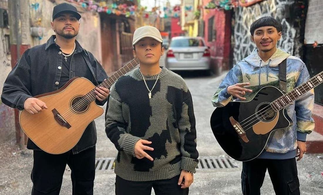 Video: Confirma AMLO a Yahritza y su Esencia para concierto del 15 de septiembre en el Zócalo