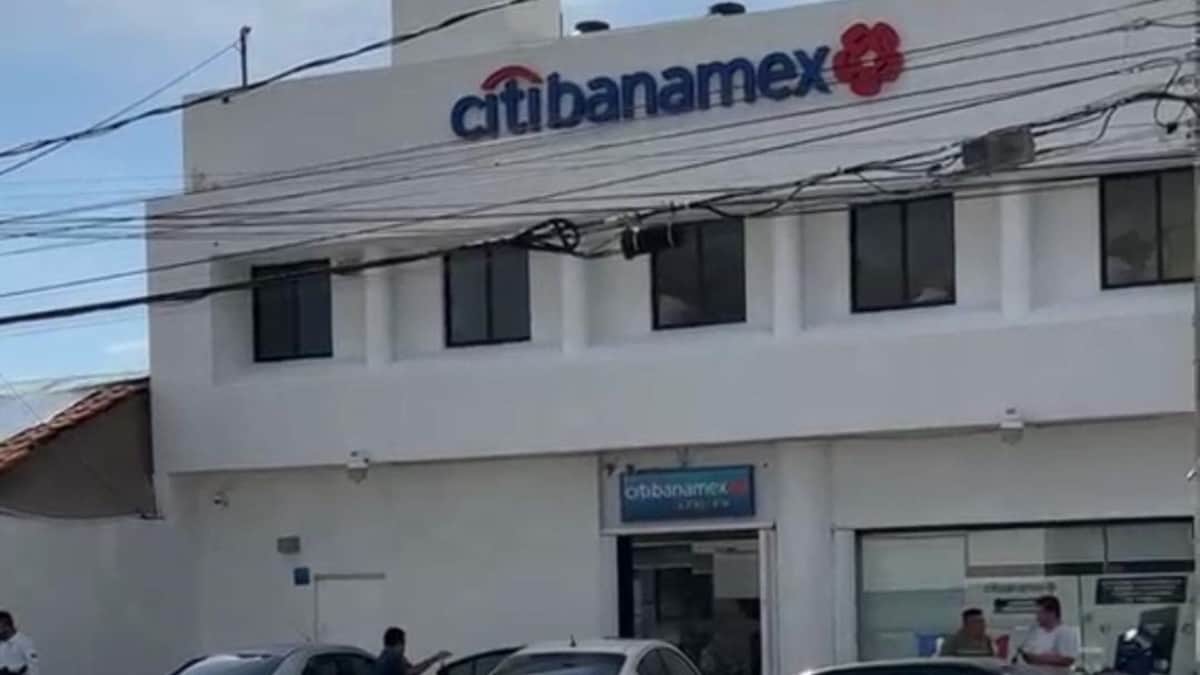 Roban 100 mil pesos a cuentahabiente al salir del Citibanamex del Mercado 28 de Cancún