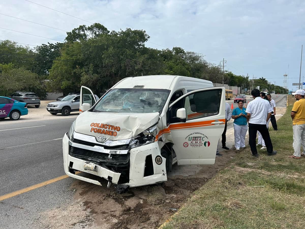 Choque en carretera frente al hotel Barceló deja dos lesionados