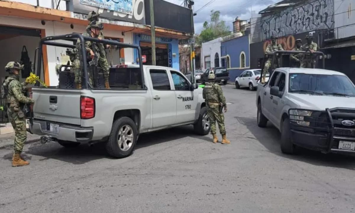FGR y Semar 'preparan' cateo a domicilio del Fiscal de Morelos, Uriel Carmona