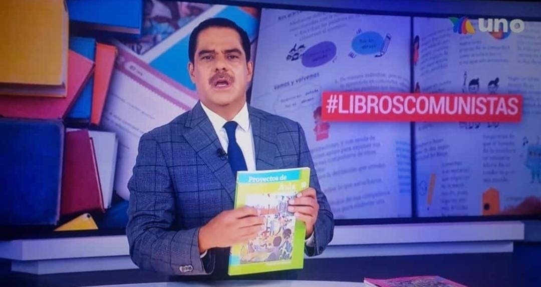 Video: Critican a Javier Alatorre por llamar "comunistas" a los libros de texto