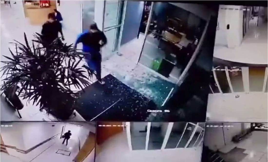 Video: Así fue la balacera en clínica de Culiacán que dejó 1 médico y 3 civiles muertos