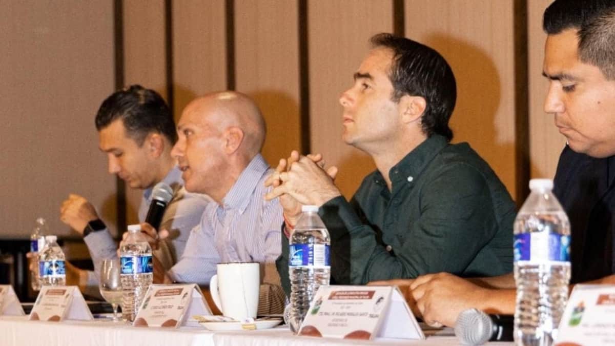 Diego Castañón atiende a empresarios y trabaja de la mano con el sector para garantizar la seguridad en Tulum