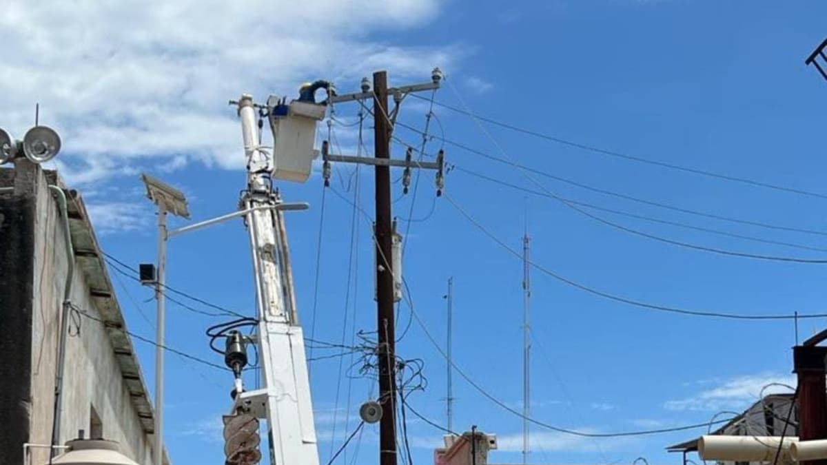 Por trabajos de CFE, Playacar y la colonia Ejido de Playa del Carmen se quedarán sin luz la mañana de este jueves