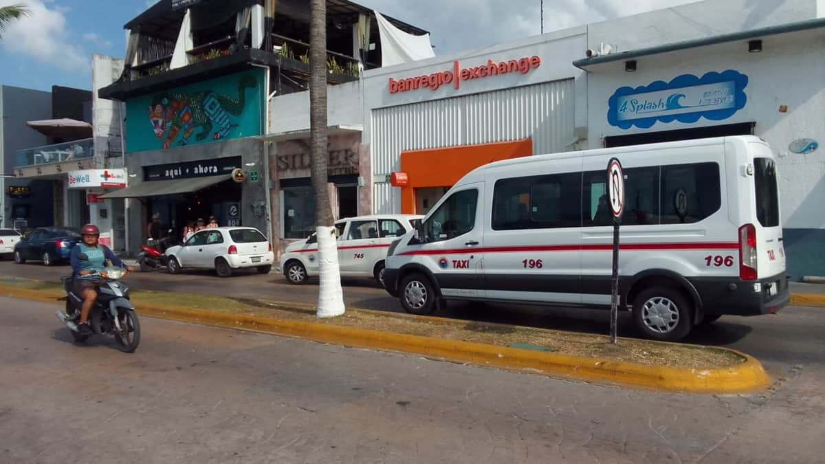 Imoveqroo busca retirar concesiones a taxistas de Cozumel que han participado en bloqueos
