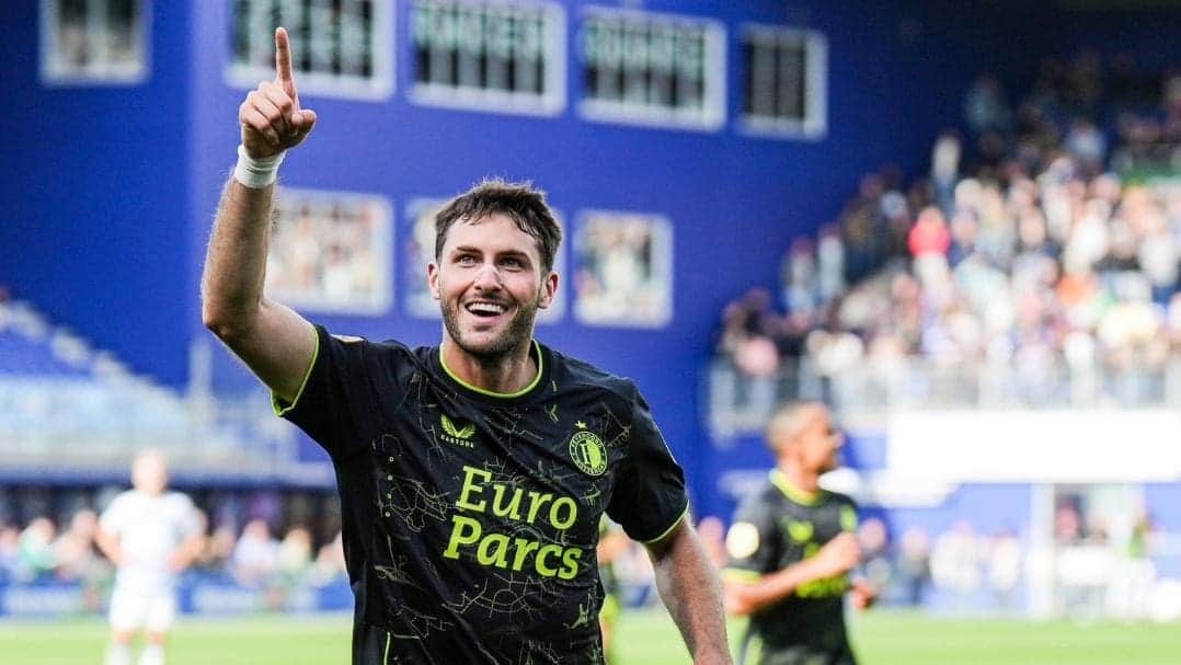 Video: Santiago Giménez anota un nuevo doblete con el Feyenoord