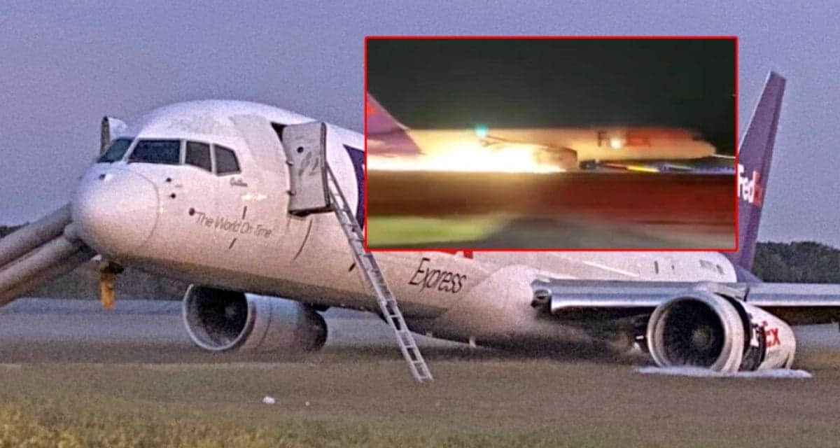 Video: Avión de FedEx se sale de la pista y saca chispas en aeropuerto de EEUU