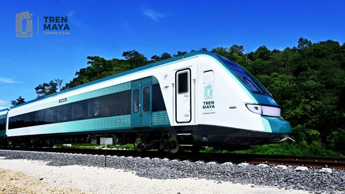 Arribó a Cancún el tercer convoy con los nuevos vagones del Tren Maya