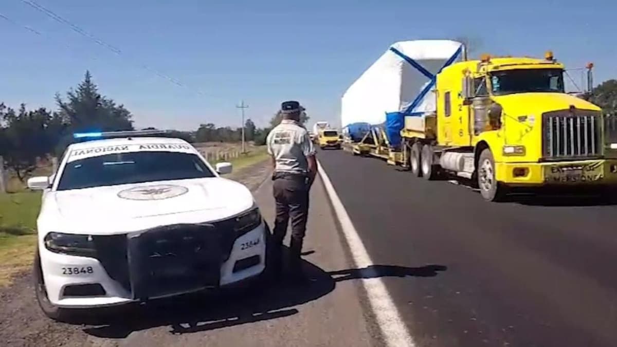 Video: Llegarán más vagones del Tren Maya a Cancún en los próximos días